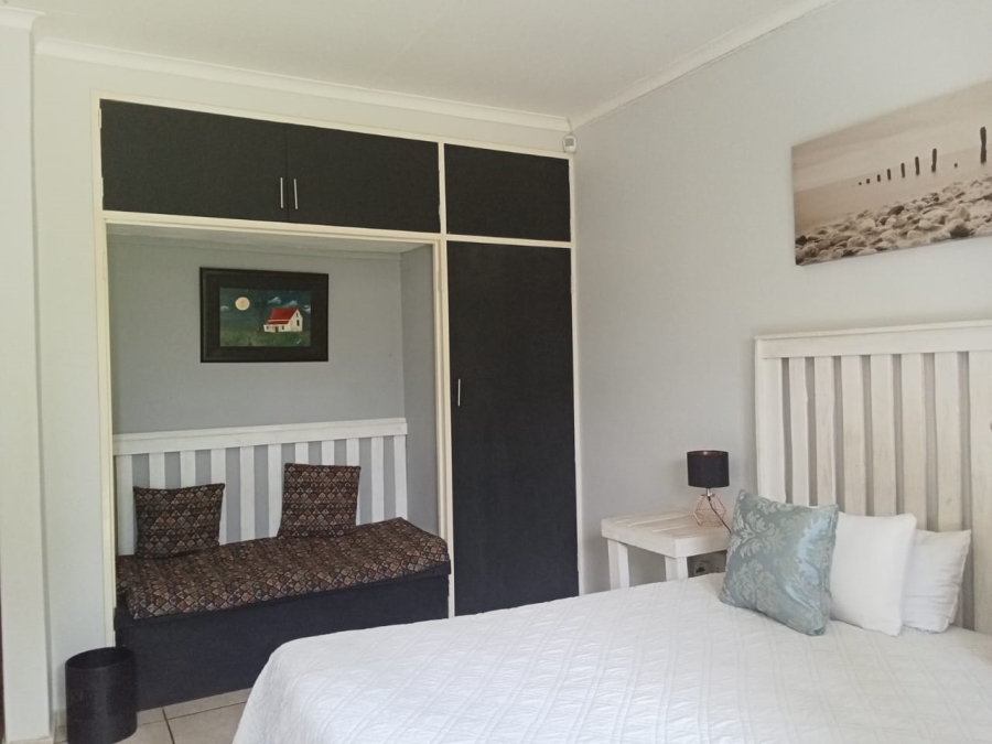 6 Bedroom Property for Sale in Deneysville Free State